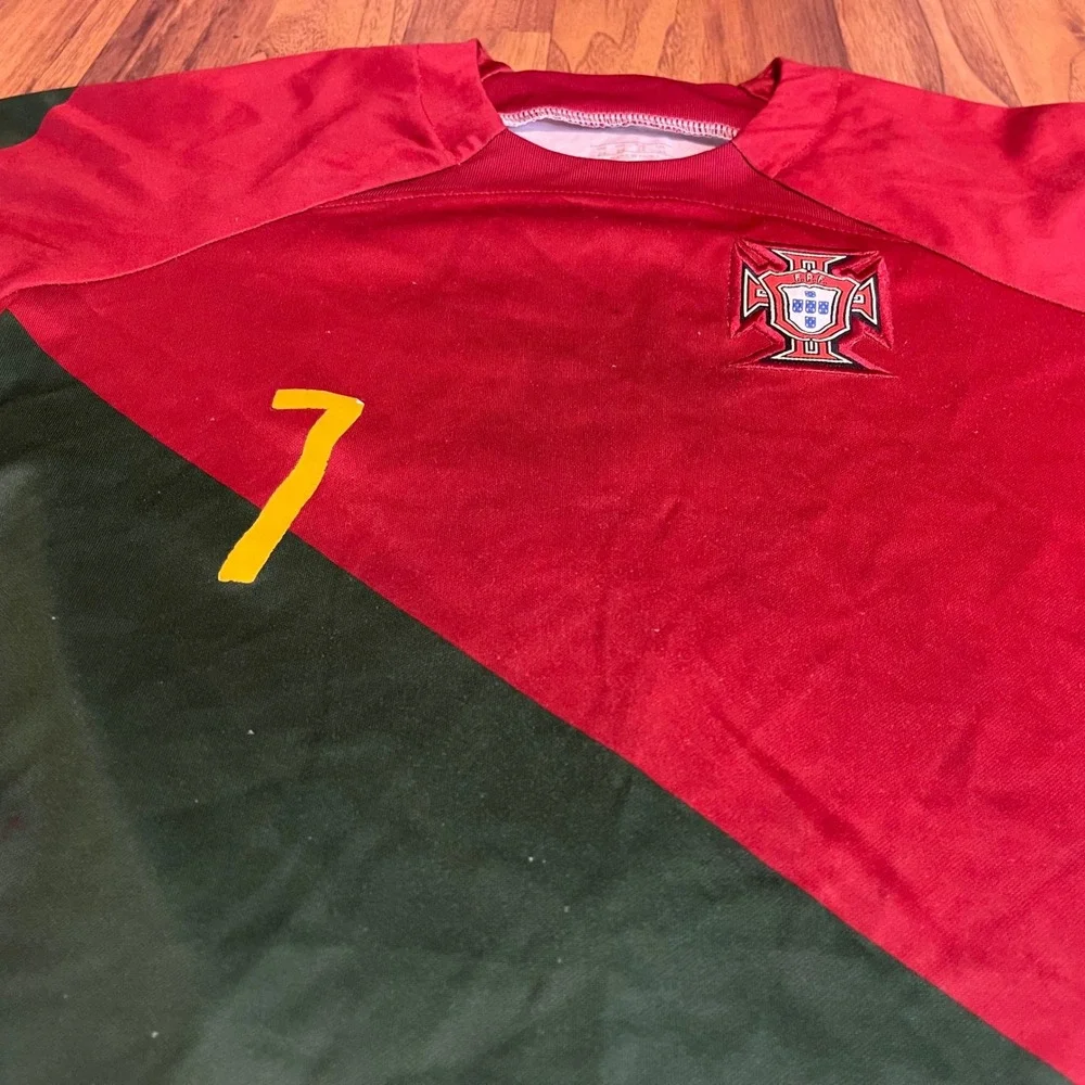 Cristiano Ronaldo Portugal Soccer Jersey Youth Size 24 Red Green Kit CR7 No 7